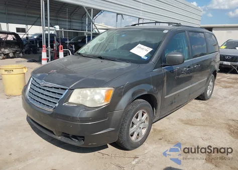 2010 Chrysler Town & Country Touring Plus from USA, damaged, VIN 2A4RR8DX7AR374254